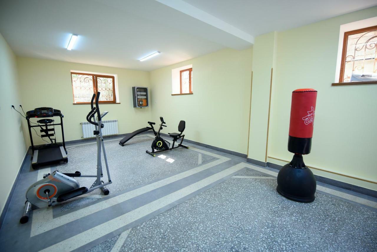 Royal Palace Hotel Vanadzor Extérieur photo