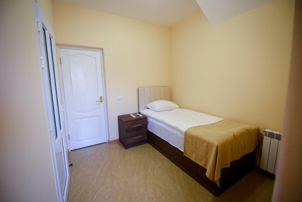 Royal Palace Hotel Vanadzor Extérieur photo