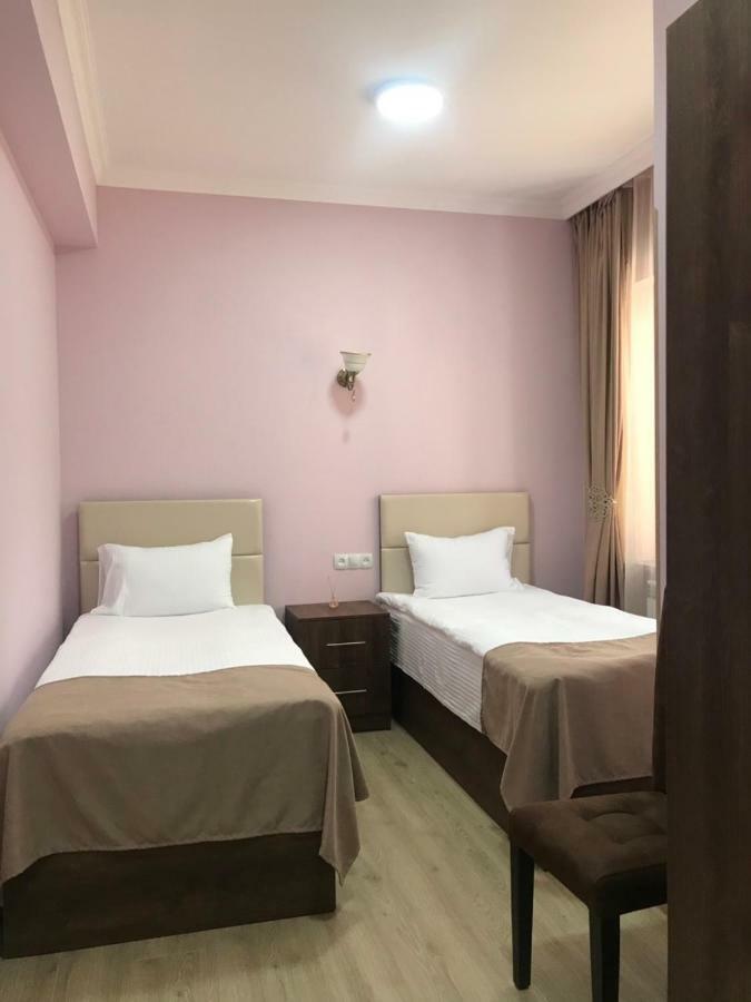 Royal Palace Hotel Vanadzor Extérieur photo