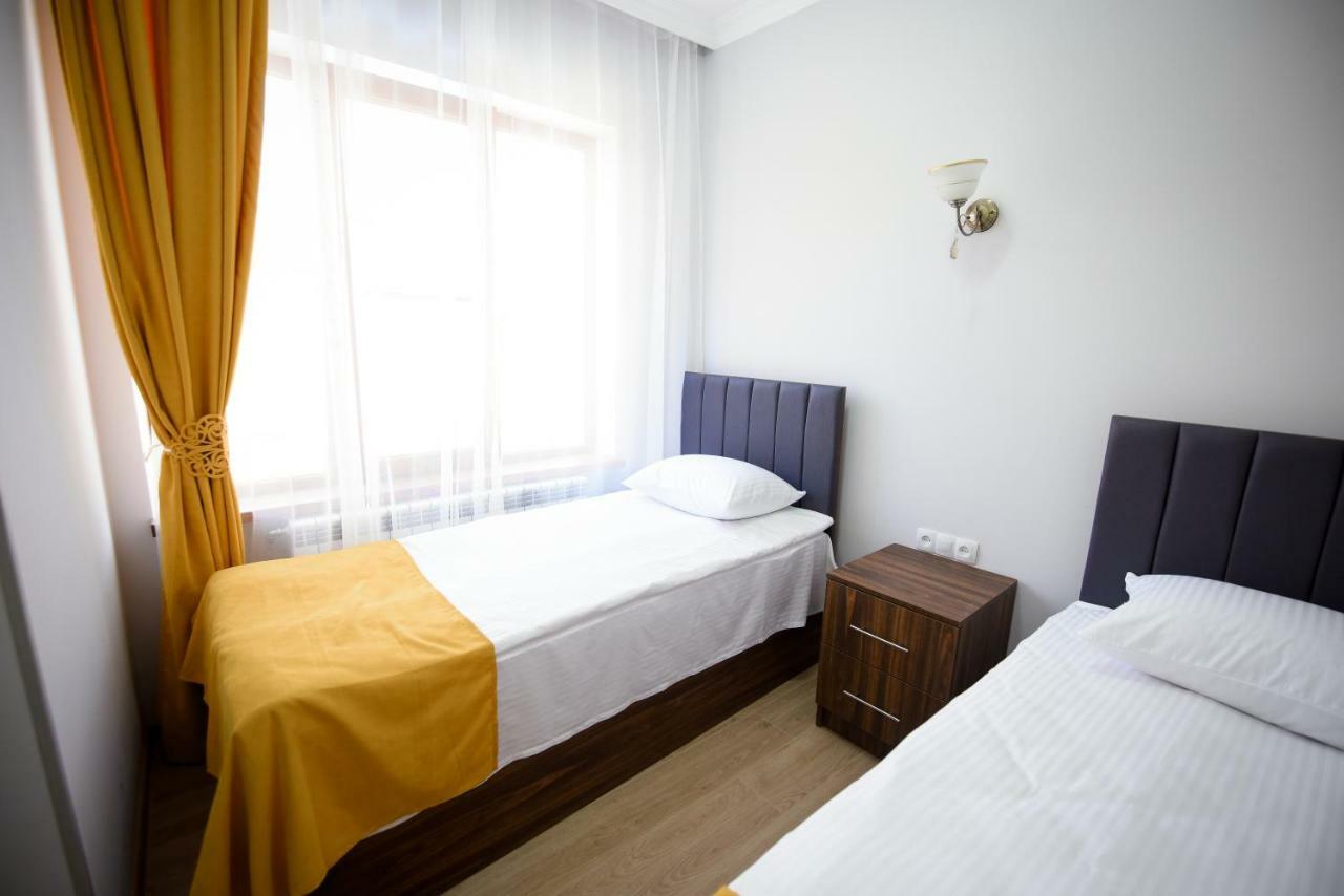 Royal Palace Hotel Vanadzor Extérieur photo